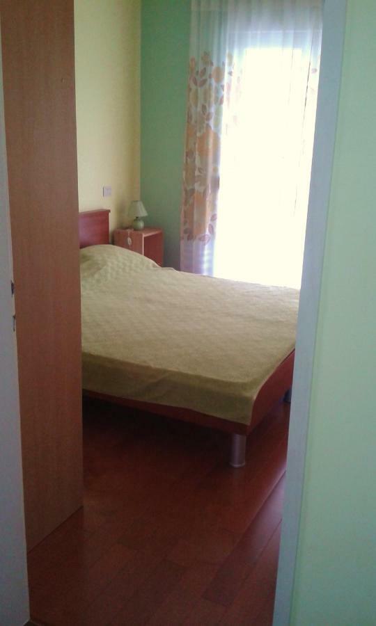 Apartmani Komunela Umag Exteriör bild